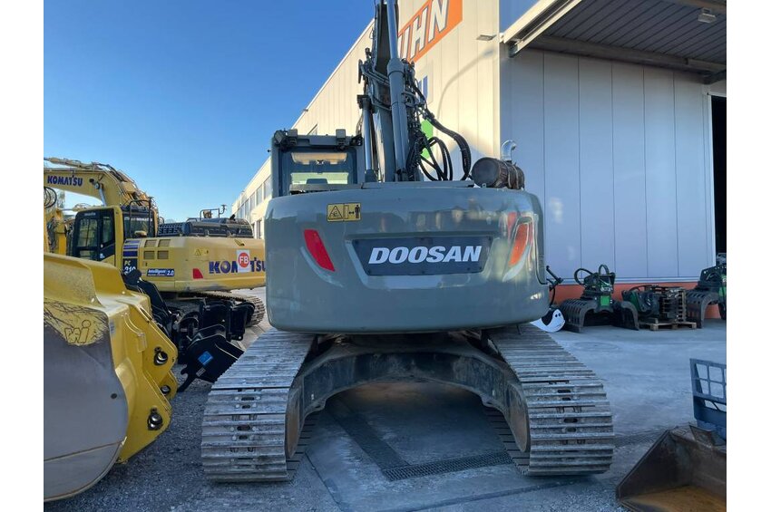 DX 235 LCR-5
