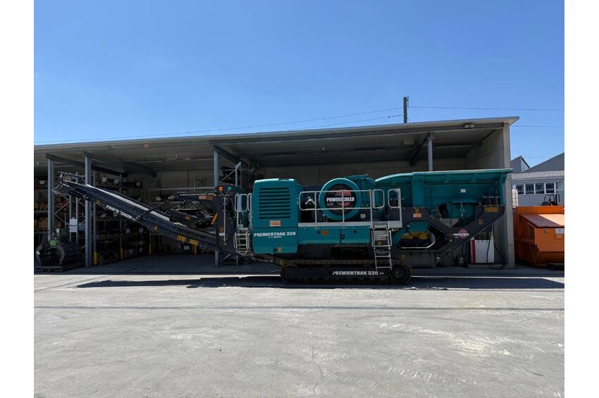 Premiertrak 330