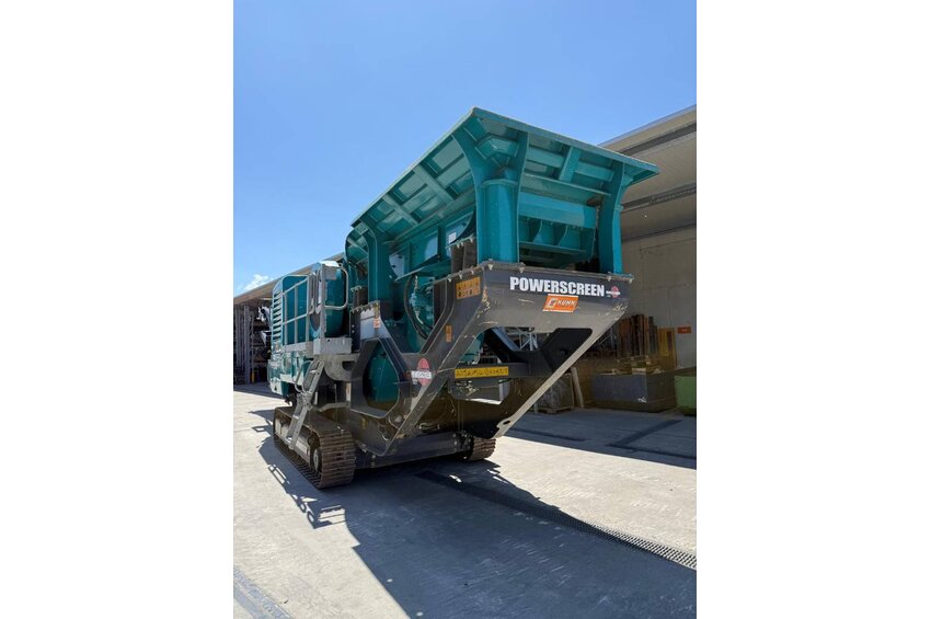 Premiertrak 330