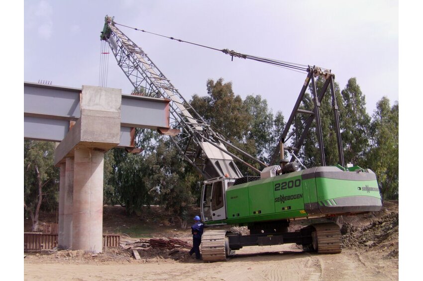 2200 G