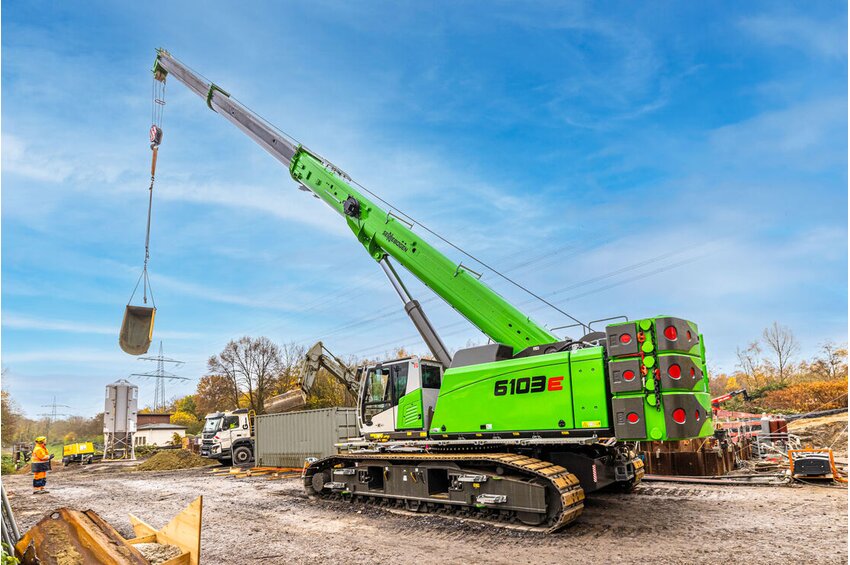 6103 E